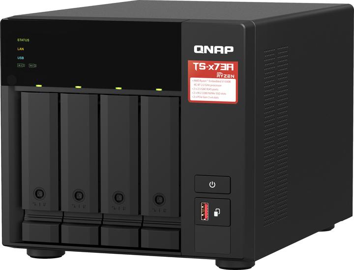 Image du produit QNAP TS-473A + QSW-1105-5T Bundle Pack (0 TB)