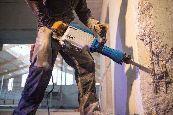 Actual product image Scheppach AB1600 Demolition Hammer 230V 50Hz 1600W - 50J (Electrical connection)