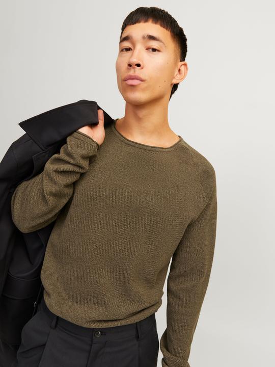 Actual product image Jack & Jones Plain knitted pullover Knitted pullover with round neck (M)