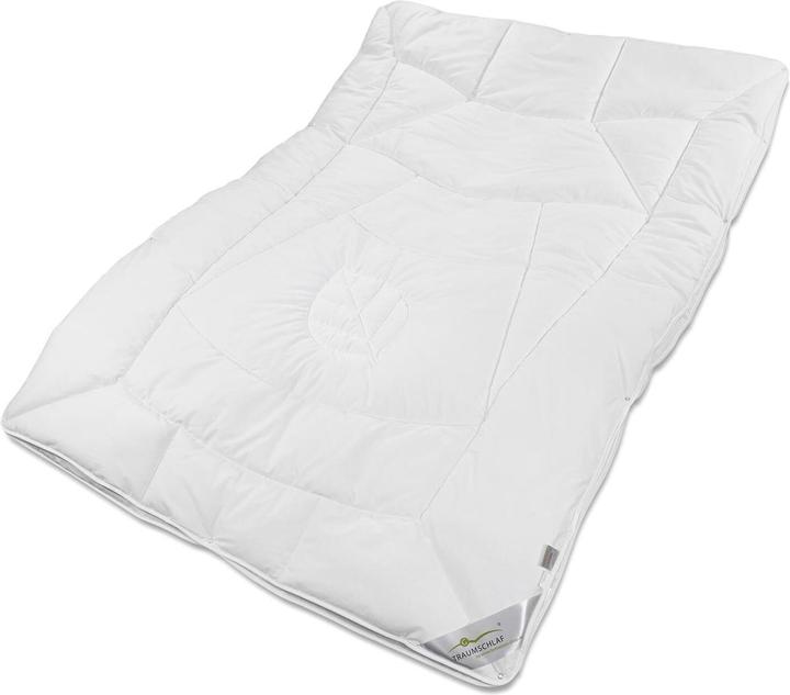 Produktbild Traumschlaf Tencel™ Vierjahreszeitendecke, Füllung: 50% Lyocell, 50% Polyester (1300 g, 135 x 200 cm)