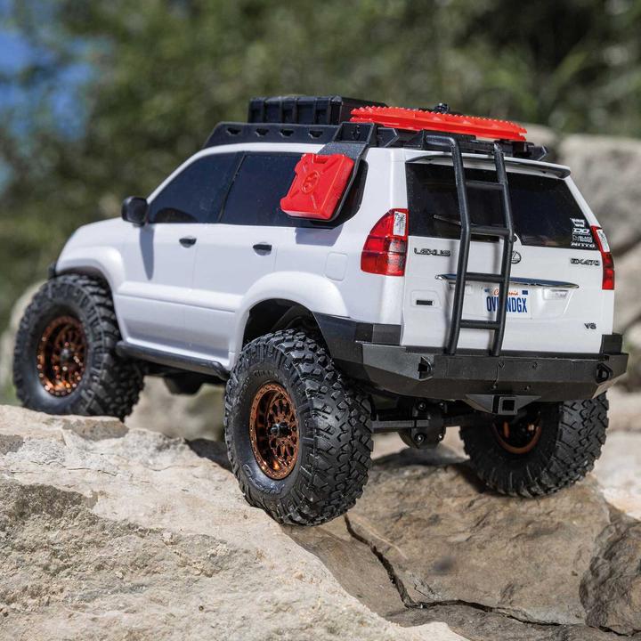 Produktbild Axial Scale Crawler SCX24 Lexus GX470, Weiss RTR 1:24 (RTR Ready-to-Run)