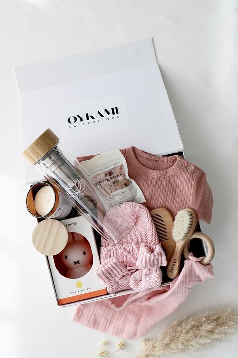 Immagine prodotto Oykami Mama & Baby Geschenkbox Rosa "Lugano" Miffy - Teeflasche