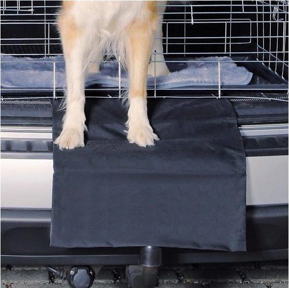 Produktbild Trixie Stossstangen-Schutz 50x70cm (Hund, Waschmaschinenfest, Komplett zu öffnen, Atmungsaktiv, Faltbar, Waschbar)