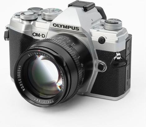 Image du produit TTArtisan 50mm f1.2 pour monture M43 (APS-C) (Micro Four Thirds, Micro Four Thirds)