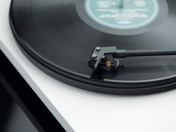 Immagine prodotto Pro-Ject Primaria E (Manuale)