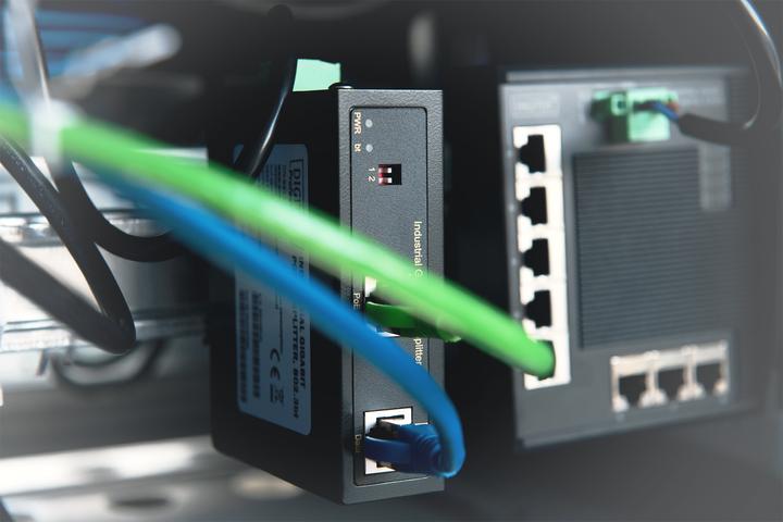 Image du produit Digitus Répartiteur industriel Gigabit PoE++ 802.3bt (1 Ports)