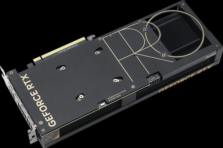 Produktbild ASUS ProArt GeForce RTX 4060 OC Edition (8 GB)
