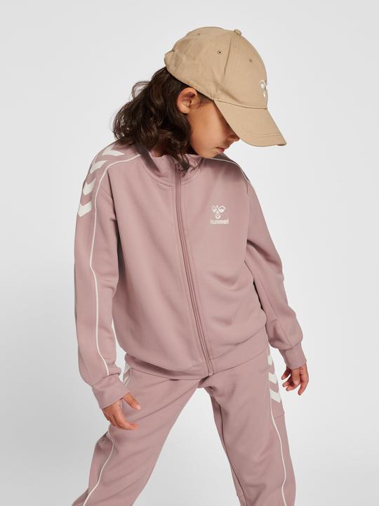 Actual product image hummel Track Tracksuit (110)