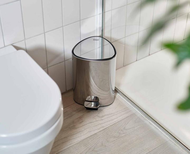 Image du produit Joseph Joseph EasyStore Seau de salle de bain 5l avec pédale Acier inoxydable (5 l)