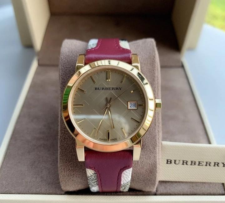 Actual product image Burberry The City (Swiss made, 38 mm)