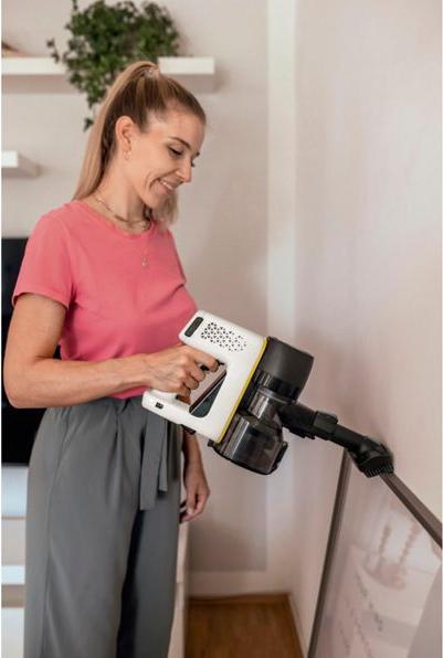 Actual product image Kärcher VC 4 Cordless Premium myHome