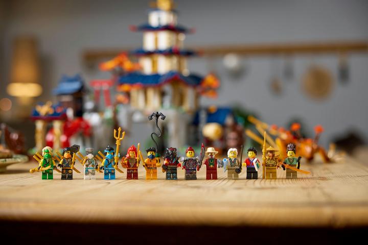 Immagine prodotto LEGO Torneo tempio città (71814, LEGO Ninjago, Set LEGO rari)