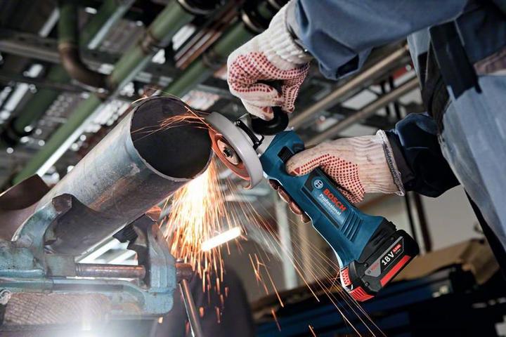 Produktbild Bosch Professional GWS 18-125 V-LI (125 mm)
