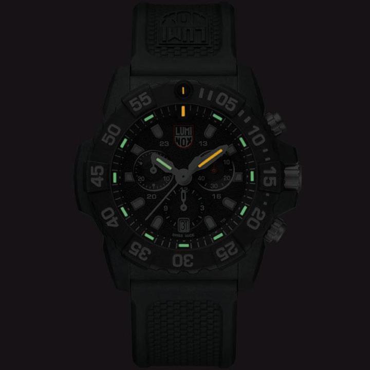 Immagine prodotto Luminox Navy Seal 3581 (Orologio da polso analogico, Cronografo, Orologio sub, Fatto in Svizzera, 45 mm)