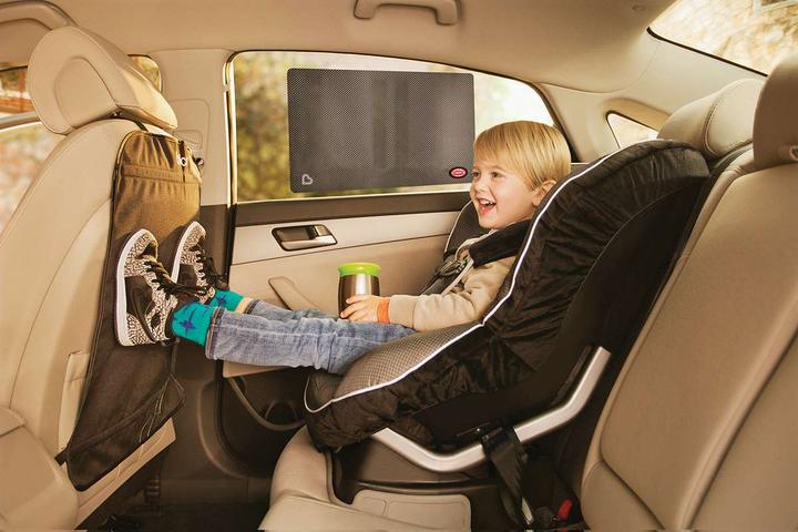 Produktbild Munchkin Brica White Hot® Static Cling™ Autofenster-Sonnenblende - 2 Stk UVA/UVB-Strahlen