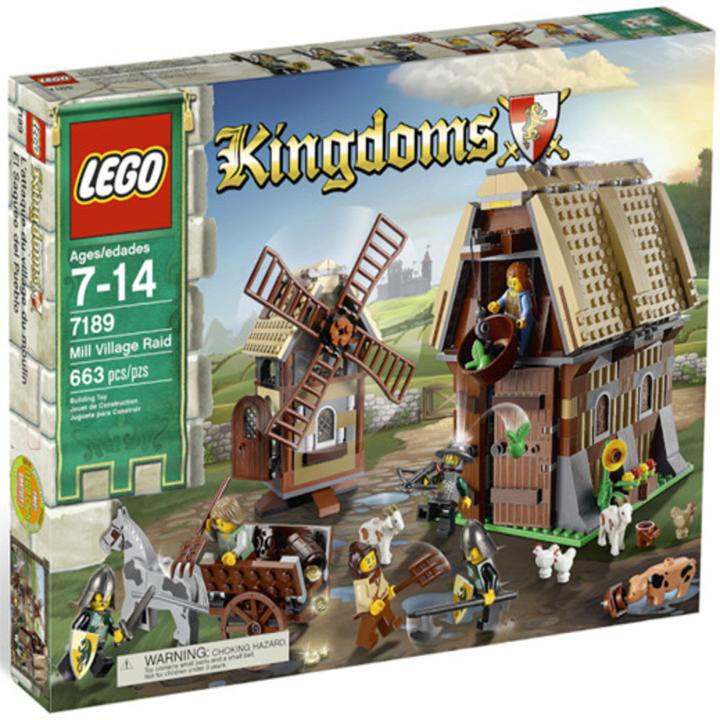 Image du produit LEGO Kingdoms "Attaque du village du moulin" (7188)