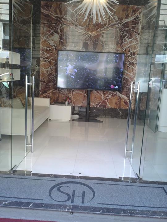 Actual product image Chief PF1-U - Set-up for flat panel (extendable) (75", 90.70 kg)