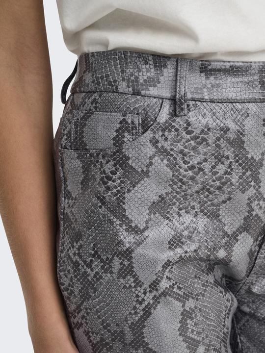 Actual product image Only ONLAZULA Straight cut faux leather trousers Faux leather trousers (32)