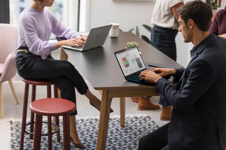 Produktbild HP EliteBook Ultra G1i (14", Intel Core Ultra 7 258V, 32 GB, 1000 GB, DE)