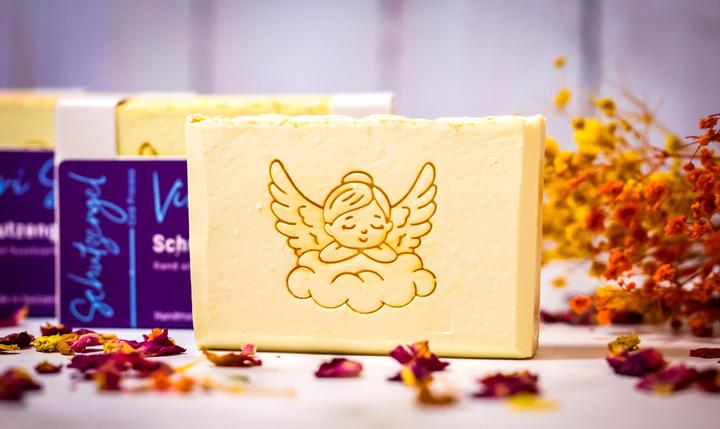 Produktbild Vivi Soaps Schutzengel Sonnenblumen-Sandelholz Seife (Hartseife)