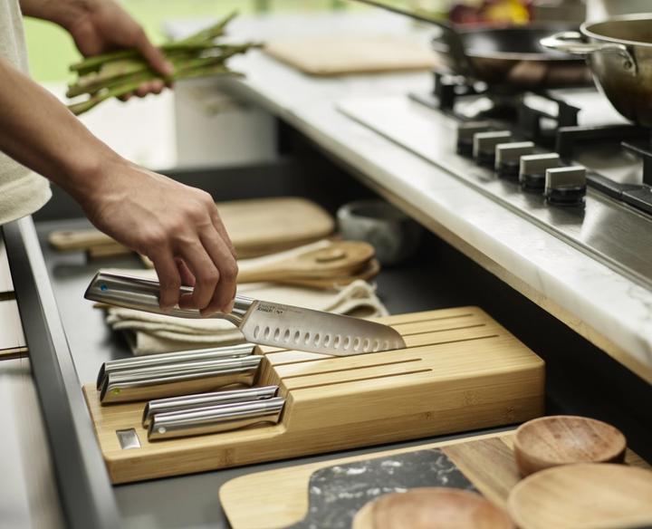 Actual product image Joseph Joseph Elevate Steel Knife Block Set of 5