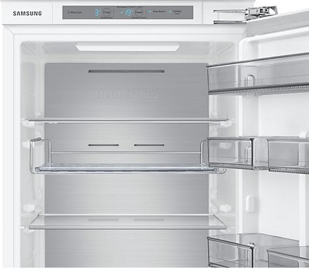 Actual product image Samsung BRB6000, 264 litre, built-in fridge-freezer combination (264 l)