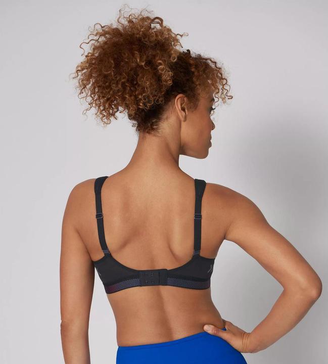 Produktbild Triumph Sport-BH "Triaction Cardio Flow" (90 F)