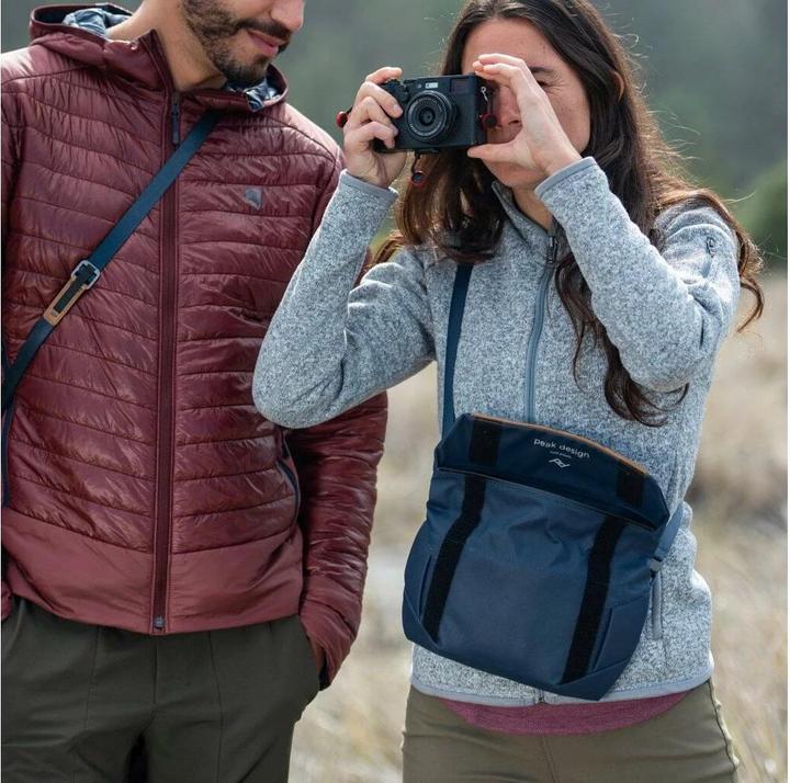 Immagine prodotto Peak Design Borsa da campo v2 (Borsa a tracolla per fotocamera, Marsupio per fotocamera, 3 l)