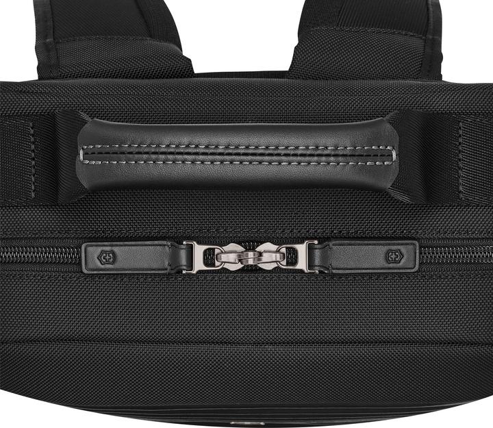Actual product image Victorinox Mythic, Compact Backpack, Black