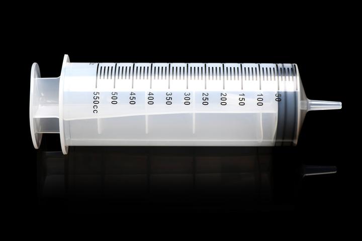 Actual product image CleanStream Syringe W/ Tube - 550ml