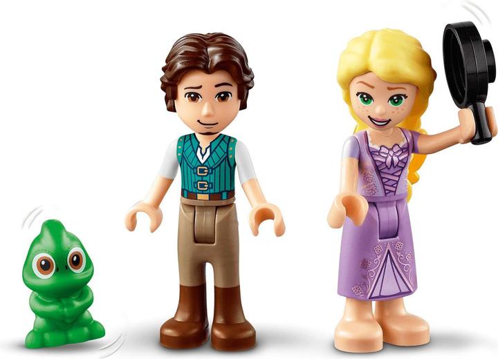 Actual product image LEGO Rapunzel's Tower (43187, LEGO Disney)