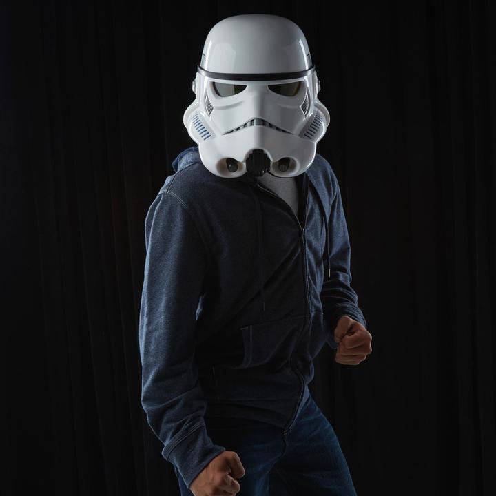 Actual product image Hasbro Star Wars Black Series Helmet