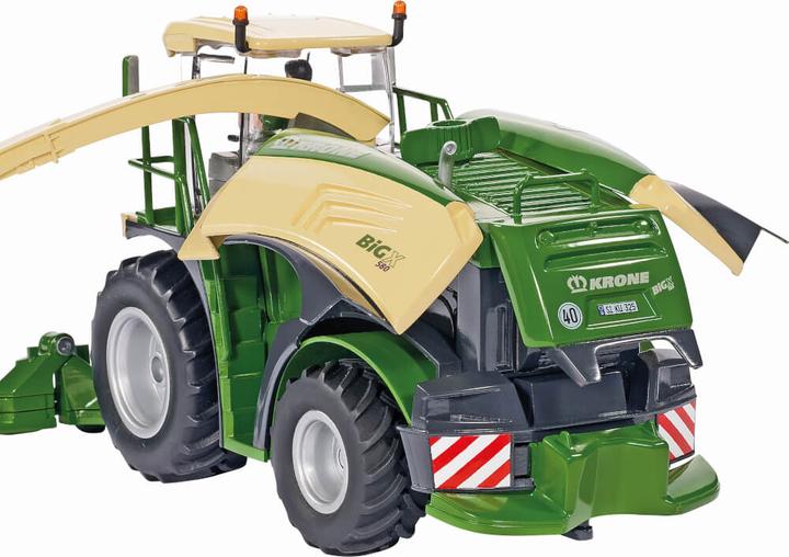 Actual product image Siku Crown BiG X 580 Maize chopper