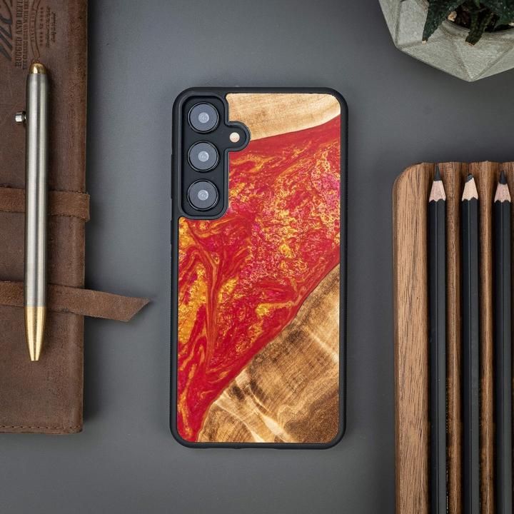 Image du produit INNE Etui Bewood Unique pour Samsung Galaxy S24 Plus Neons Paris (Samsung Galaxy S24+)