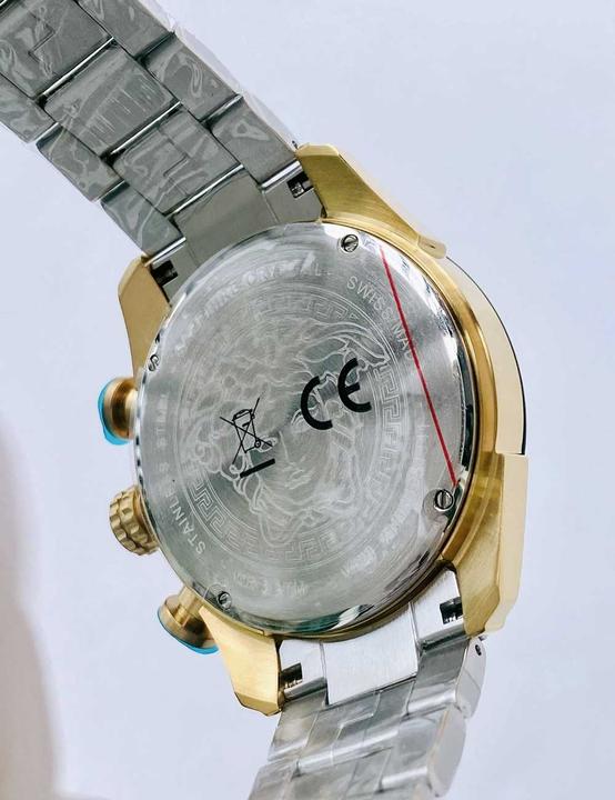 Actual product image Versace VE2I00421 (Chronograph, 44 mm)