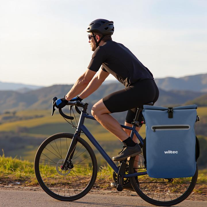 Actual product image Wiltec Gepäckträgertasche blau 20l Fahrradtasche Rucksack Gepäcktasche (20 l, Luggage carrier bag)