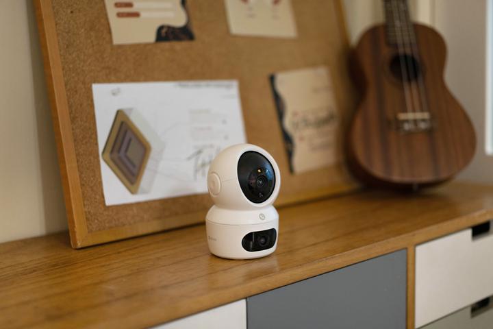 Actual product image EZVIZ H7c Dual (2560 x 1440 Pixels)