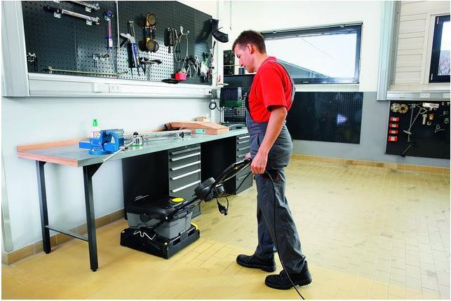 Actual product image Kärcher BR40/10 C ADV (Scrubber-dryer)
