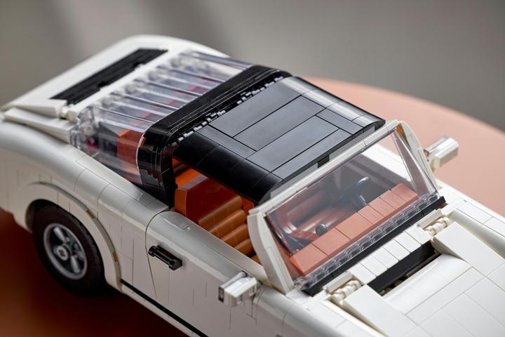 Productafbeelding LEGO Porsche 911 (10295, LEGO Creator Expert, LEGO Zeldzame Sets)