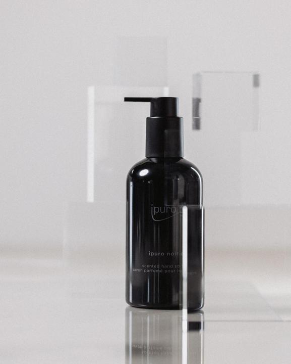Image du produit Ipuro Savon pour les mains noir (Savon liquide, 250 ml)