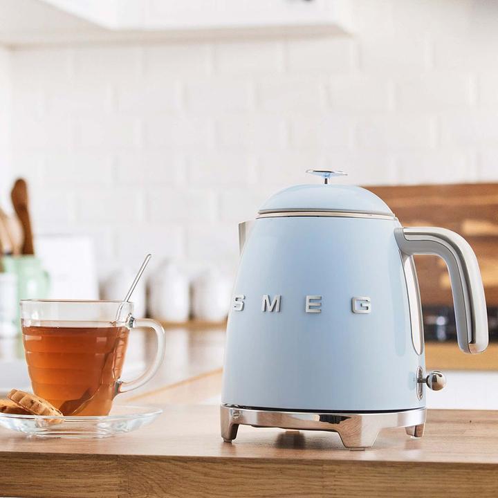 Actual product image Smeg 50's Retro Style Mini (0.80 l, EU plug)