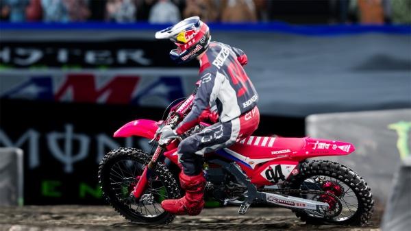 Immagine prodotto Milestone Monster Energy Supercross il videogioco ufficiale 4 (Windows, Multilingue)