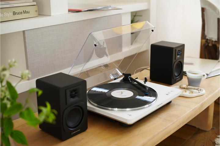 Productafbeelding Audio-Technica AT-LP70XBTWS (Volautomatisch)