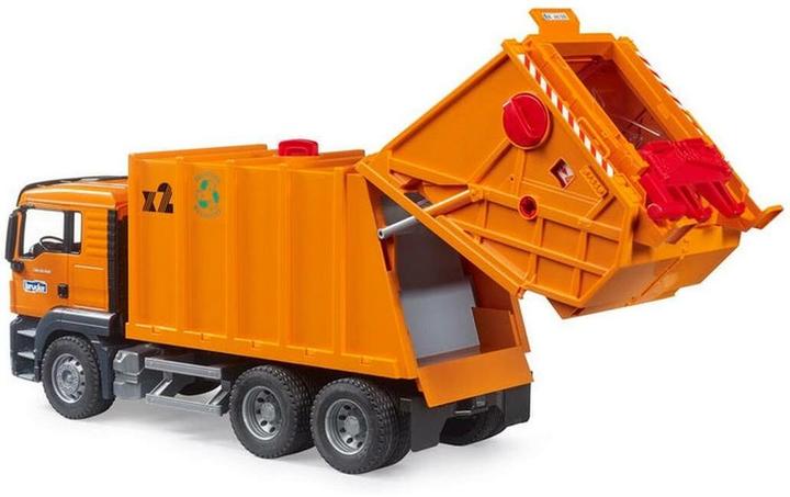 Actual product image Bruder 03760 MAN TGS refuse truck