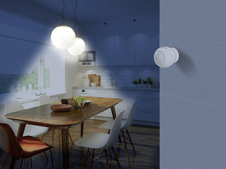 Produktbild Luminea WLAN-PIR-Bewegungsmelder und Lichtsensor (6 m)