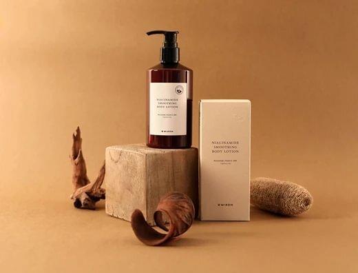 Actual product image Mizon Niacinamide Smoothing - 300ml (Body lotion, 300 ml)
