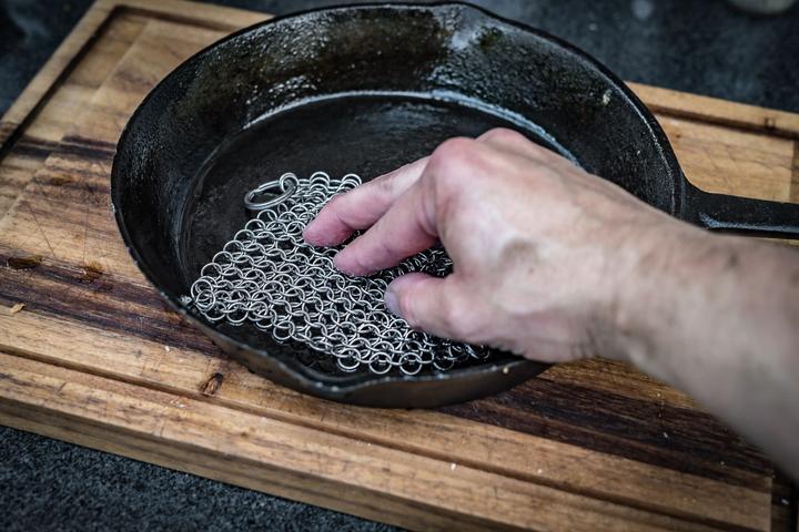 Immagine prodotto Grillfürst Pulitore ad anello per forno olandese / ghisa 14 x 14 cm (14 cm)