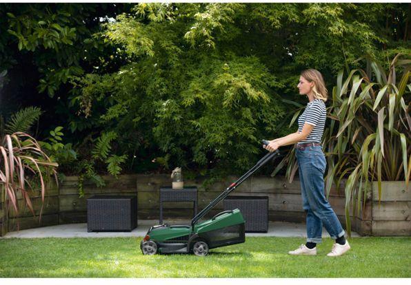 Produktbild Bosch Home & Garden CityMower 18V-32-300 (Akkubetrieb)