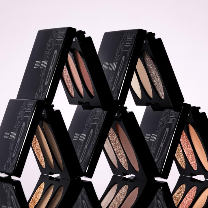 Immagine prodotto Bobbi Brown Trio essenziale di ombretti grigi per tutti i giorni (I grigi di tutti i giorni)