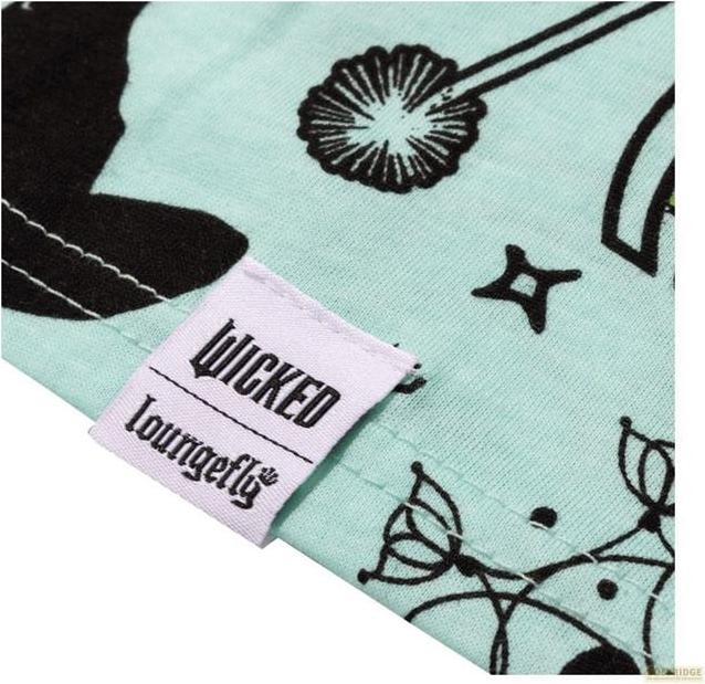 Produktbild Loungefly Wicked by Tee T-Shirt Unisex Grösse S (S)